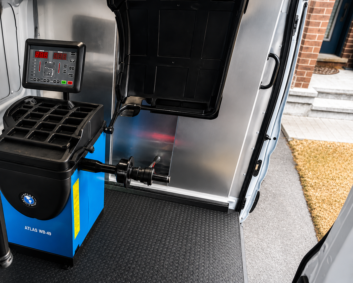 AutoGroove mobile tire service